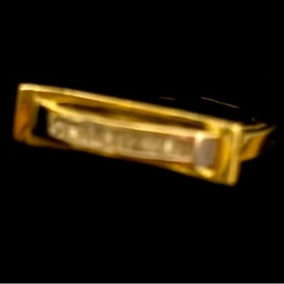 Baguette Diamond Ring Heavy solid real Gold - Picture 13 of 16